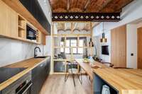 living - Piso de 103m² en venta en Gótico, Barcelona - gallery thumbnail - 1