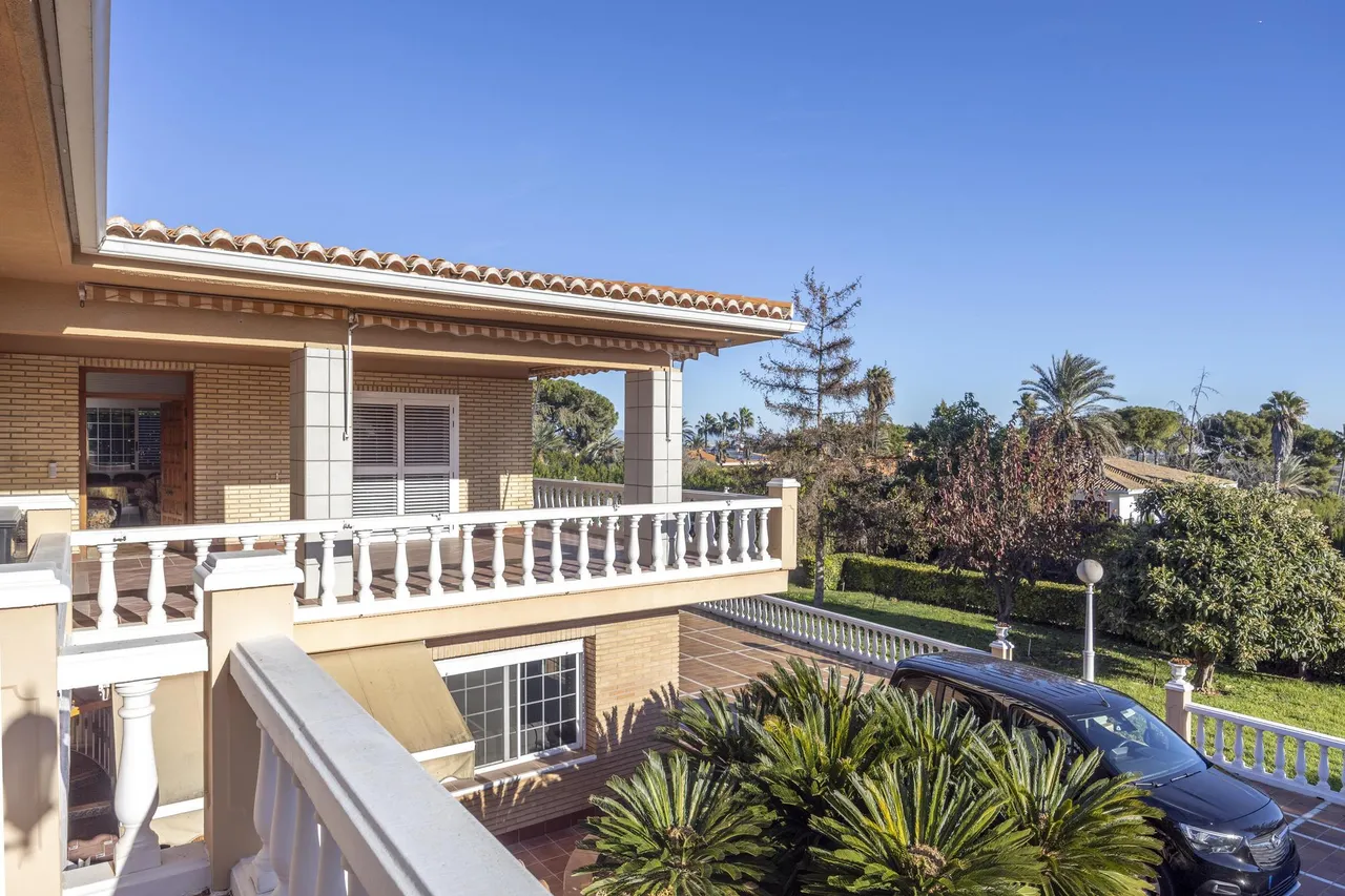 living - Casa / villa de 325m² con 1,050m² de jardín en venta en Valencia Region - gallery - 5