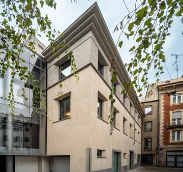 Dils is advisor to a fund managed by InvestiRE SRG in the sale of a 1,200-sqm office-use asset in the centre of Milan - featured