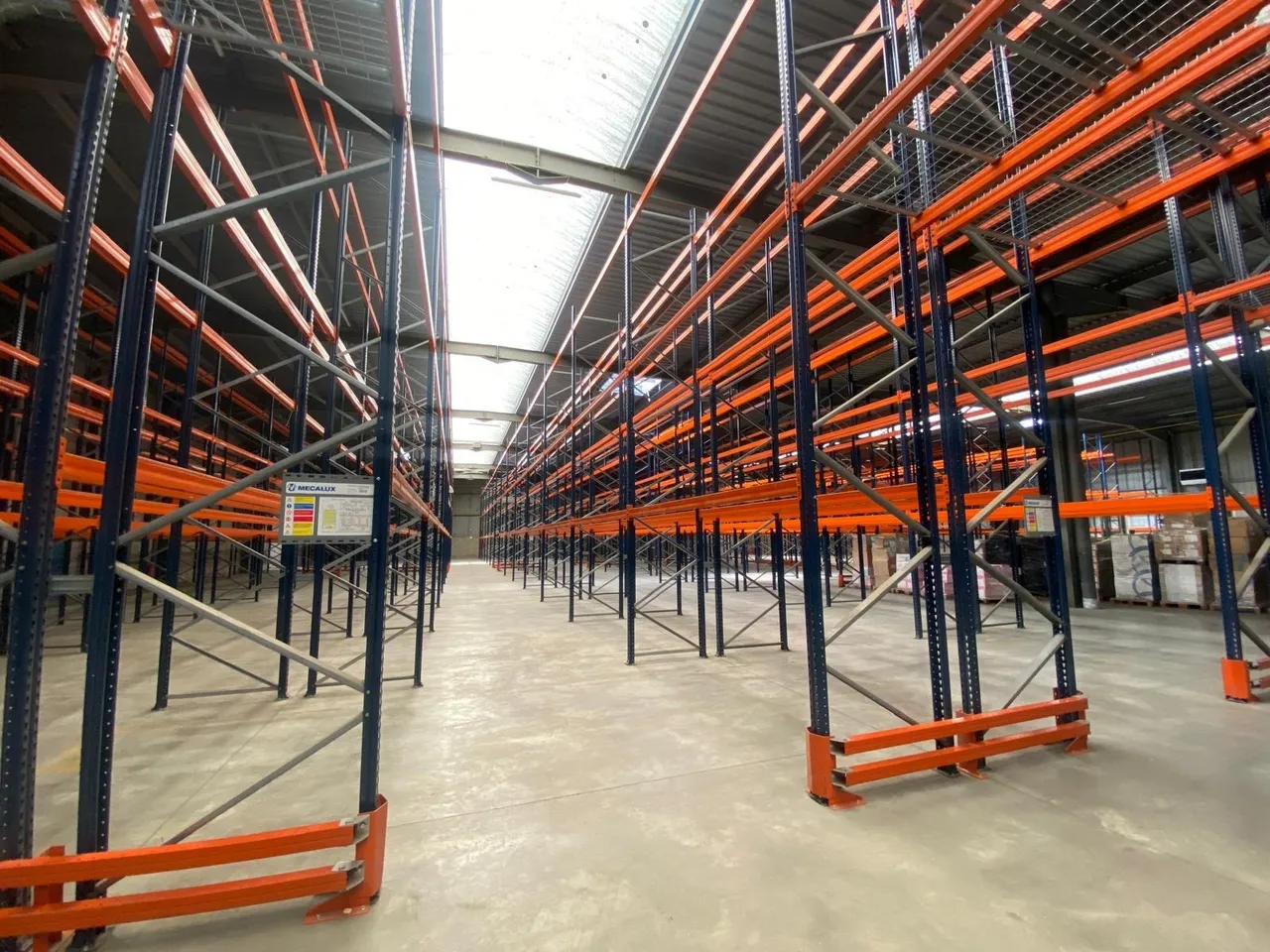 logistics - Warehouse / Offices For Rent - gallery - 5