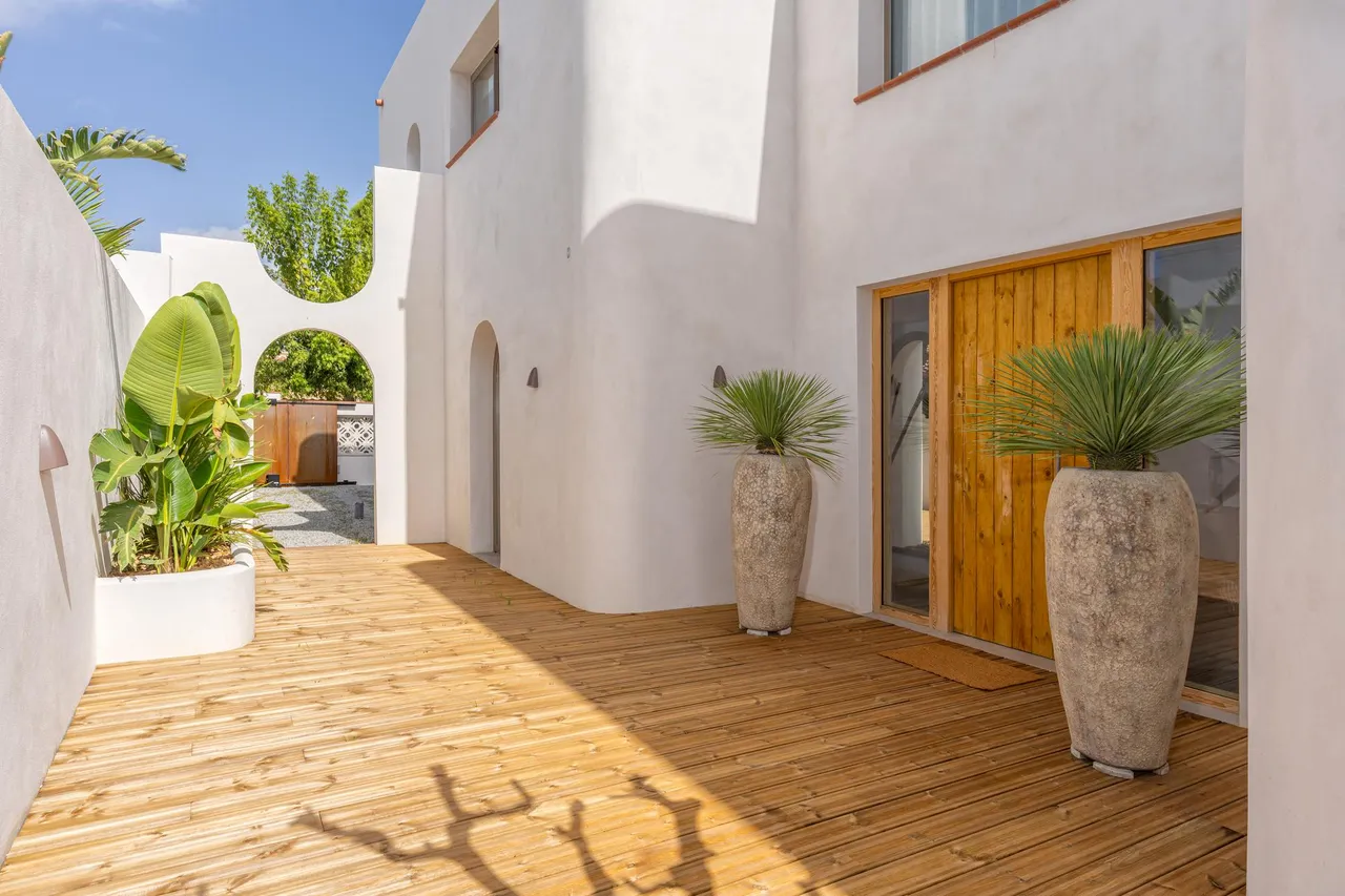 living - 220m² house / villa for sale in Empuriabrava, Costa Brava - gallery - 6