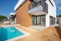 living - Casa / villa de 258m² con 151m² de jardín en venta en Palamós - gallery thumbnail - 8