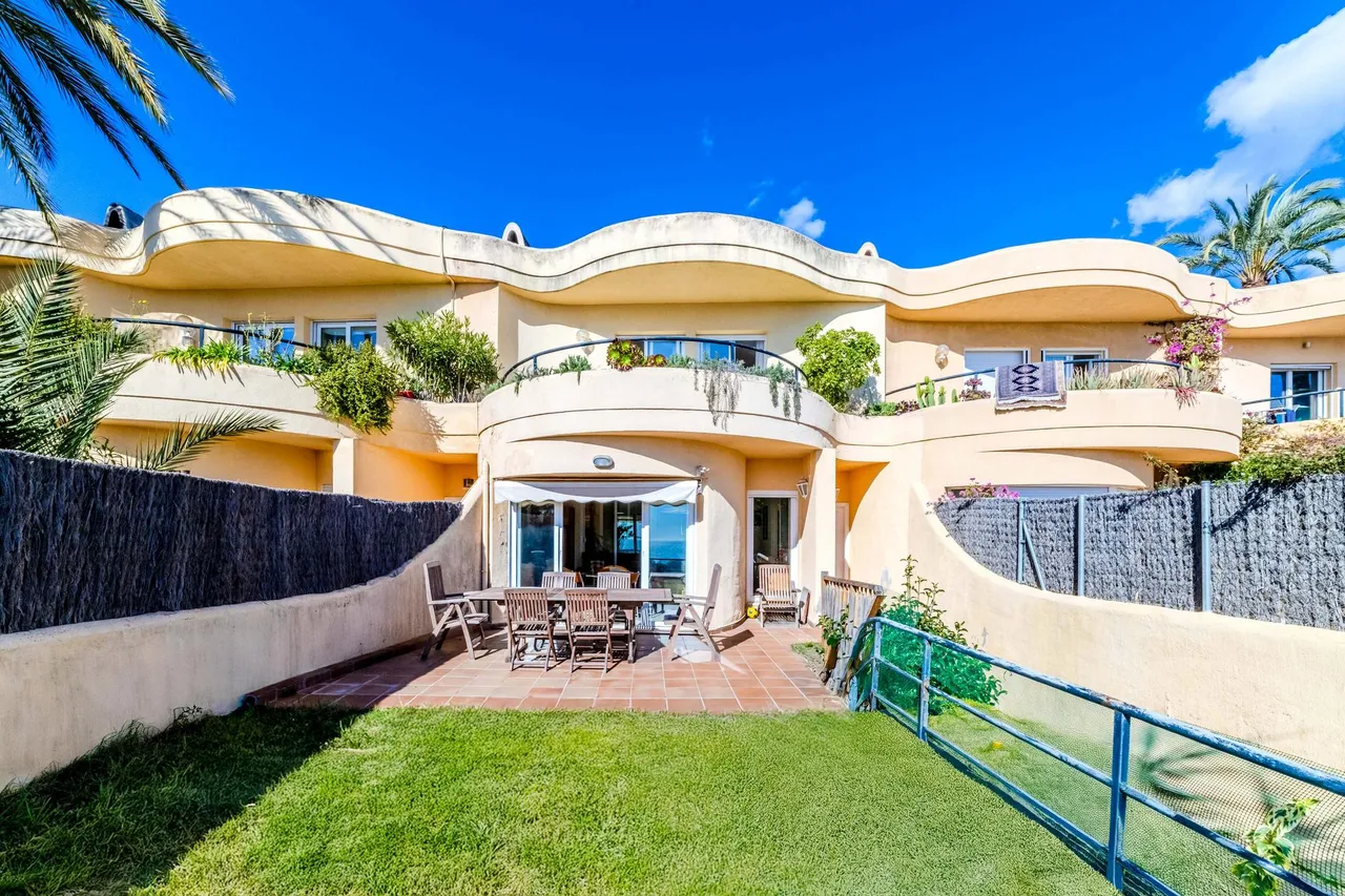 living - Casa / villa de 177m² con 27m² de jardín en venta en Vallpineda - gallery - 4