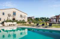 living - 689 m² house for sale in Tiana, Maresme - gallery thumbnail - 5