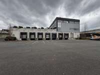 logistics - Courier Warehouse For Rent - gallery thumbnail - 4