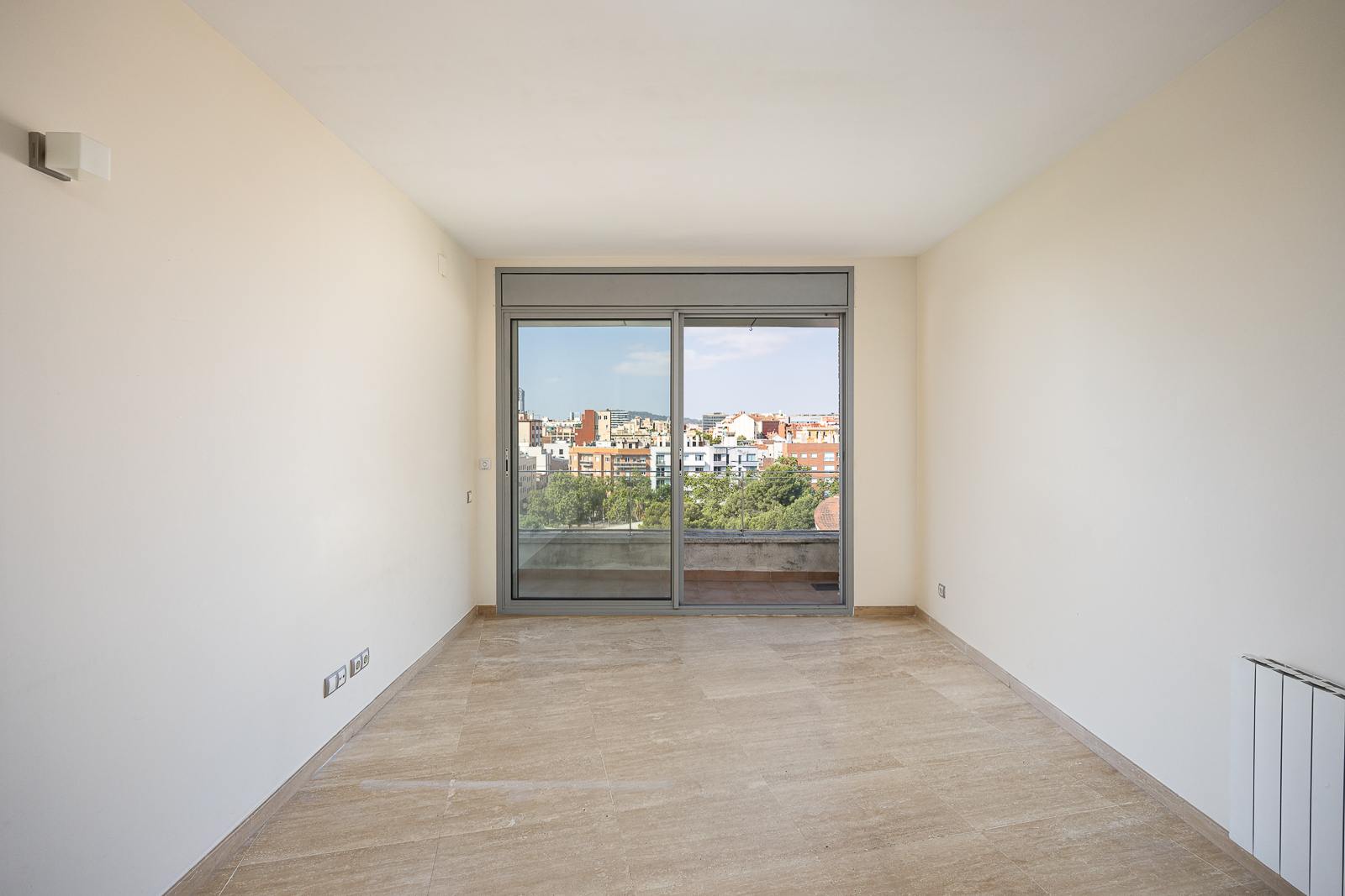living - 101m² penthouse for sale in Poblenou, Barcelona - gallery - 5