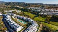 living - Modernos apartamentos de reciente construcción ubicados en Marbella Este - gallery thumbnail - 7
