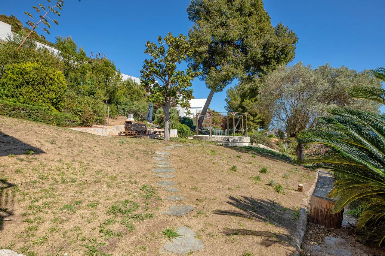 living - Parcela de 804m² en venta en Blanes, Costa Brava - gallery - 5