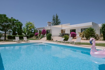 living - 450m² house / villa for sale in Ibiza Town - featured