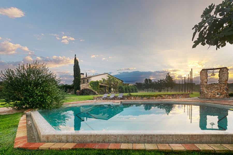 living - Casa rural de 784m² en venta en La Selva, Girona - gallery thumbnail - 4