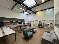 logistics - Activités / Bureaux À Vendre - gallery thumbnail - 6