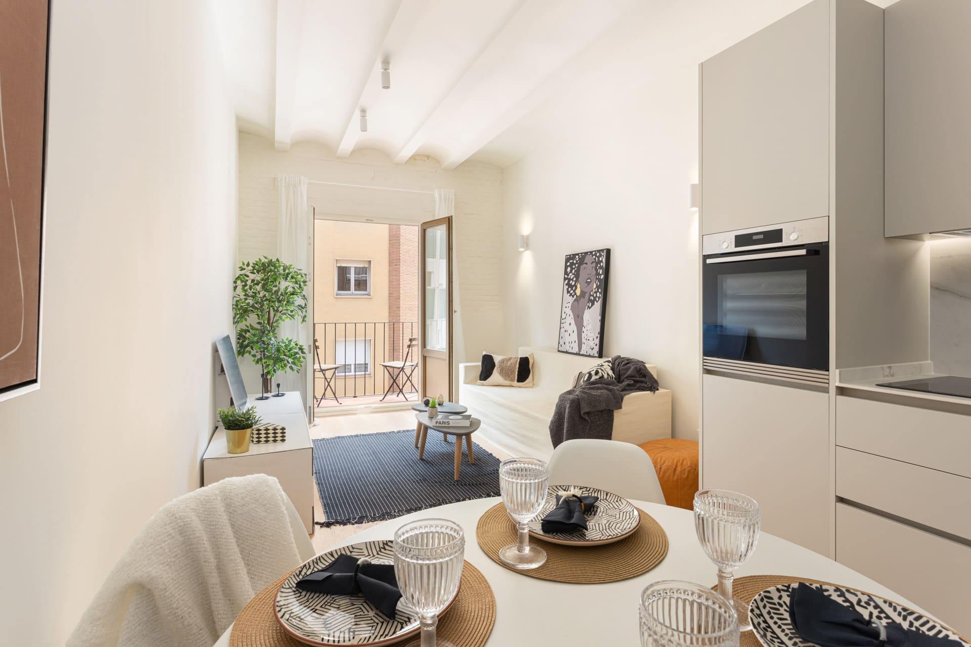 living - 82m² apartment for sale in Sants-Badal, Barcelona - gallery thumbnail - 4