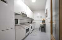 living - Piso de 97m² en alquiler en Cortes / Huertas, Madrid - gallery thumbnail - 8