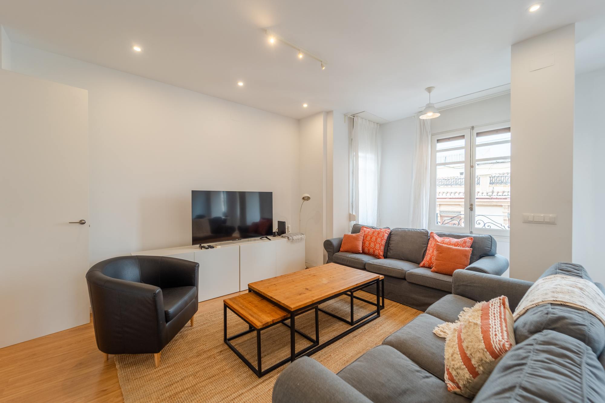 living - Piso de 117m² en alquiler en Extramurs, Valencia - gallery - 5