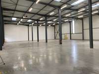 logistics - Activités / Bureaux À Louer - gallery thumbnail - 8
