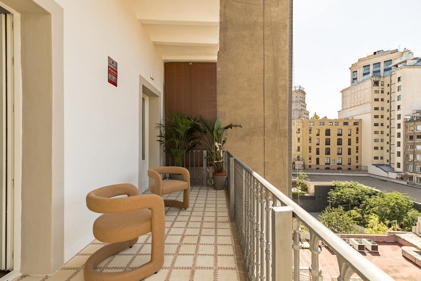 living - 119m² apartment with 15m² terrace for sale in Eixample Right - gallery - 6