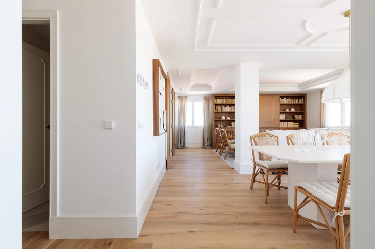 living - Piso de 162m² en venta en Cuatro Caminos, Madrid - gallery - 9
