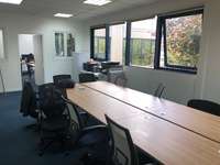 logistics - Mixte Activités / Bureaux À Louer - gallery thumbnail - 3