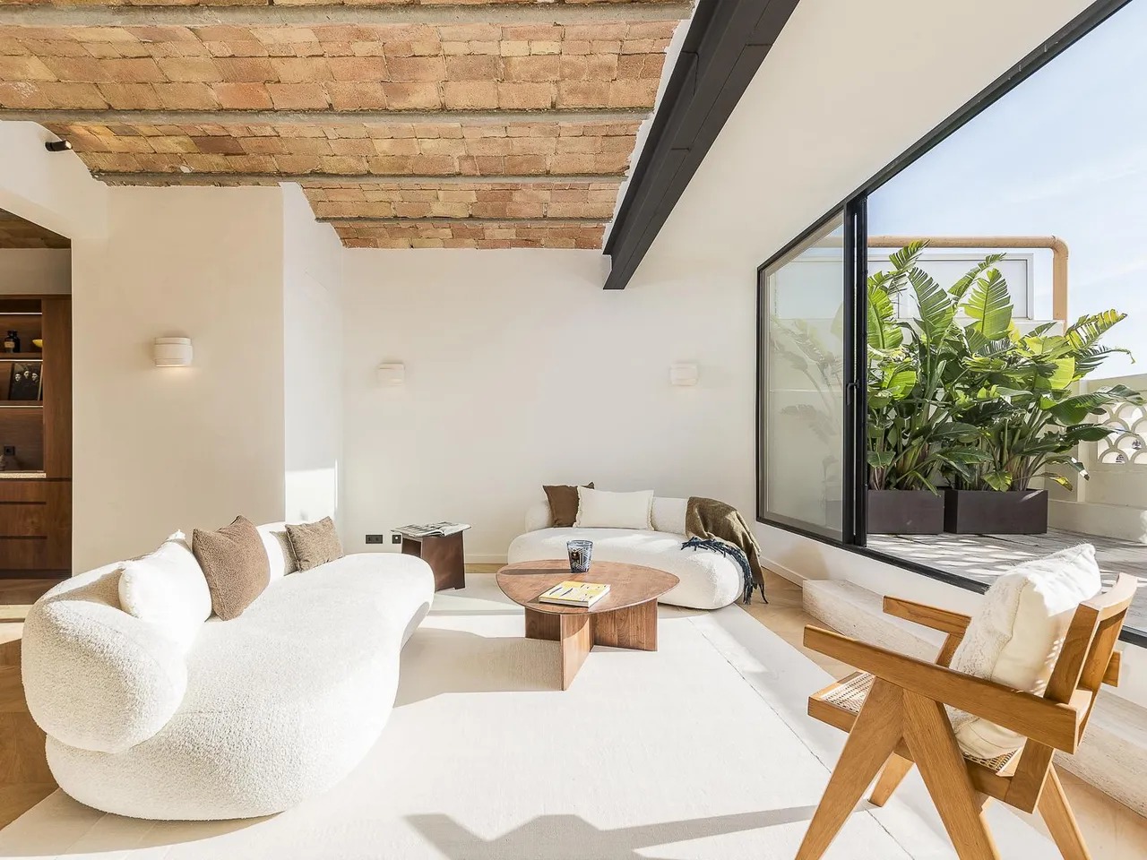 living - 186m² penthouse with 27m² terrace for sale in Eixample Right - gallery - 4