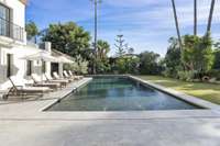living - Casa / villa de 603m² con 342m² terraza en venta en Nueva Andalucía - gallery thumbnail - 5