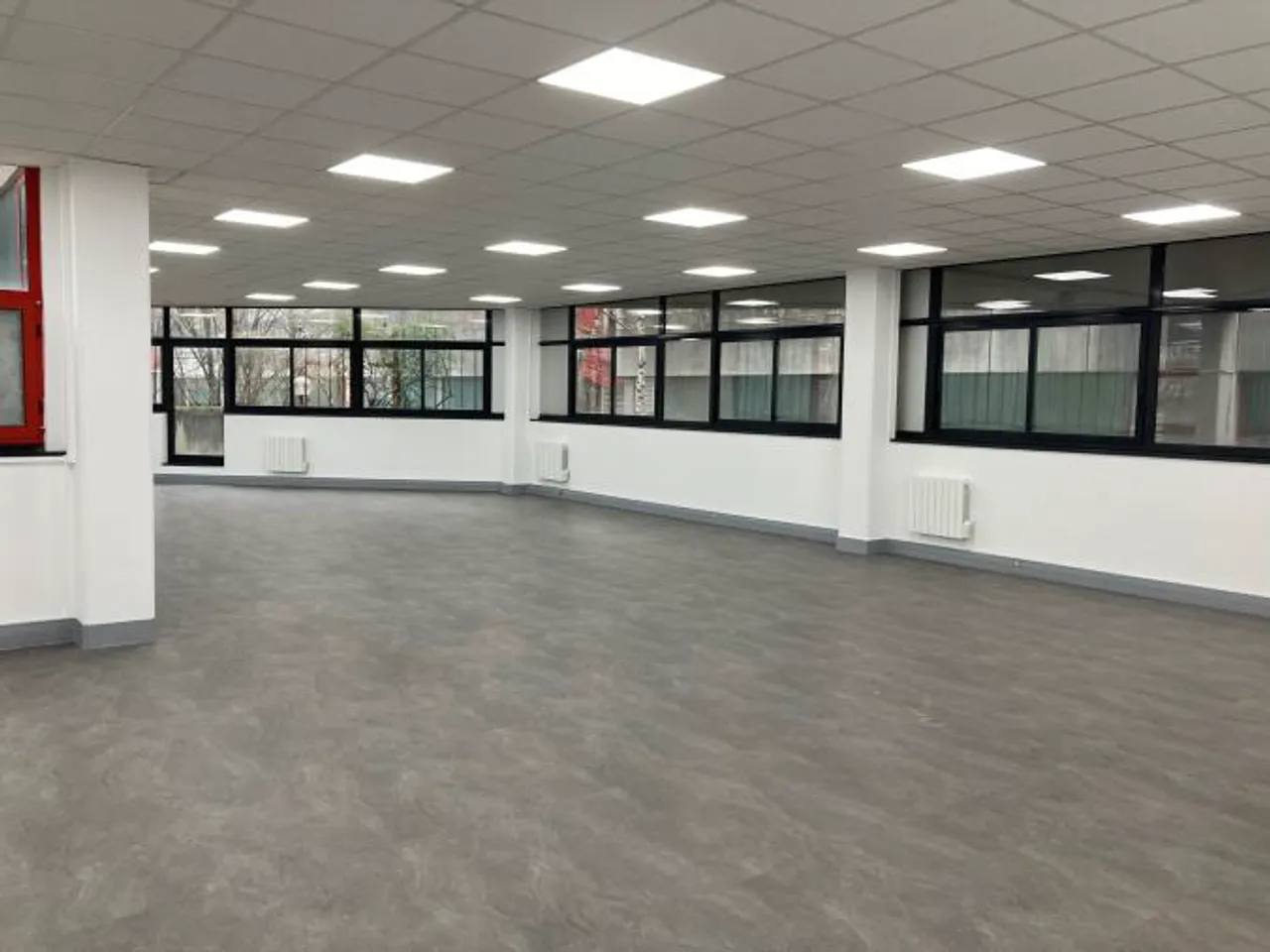 logistics - Activités / Bureaux À Louer - gallery - 7