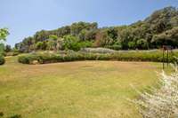 living - Casa rural de 657m² en venta en Baix Empordà, Girona - gallery thumbnail - 7