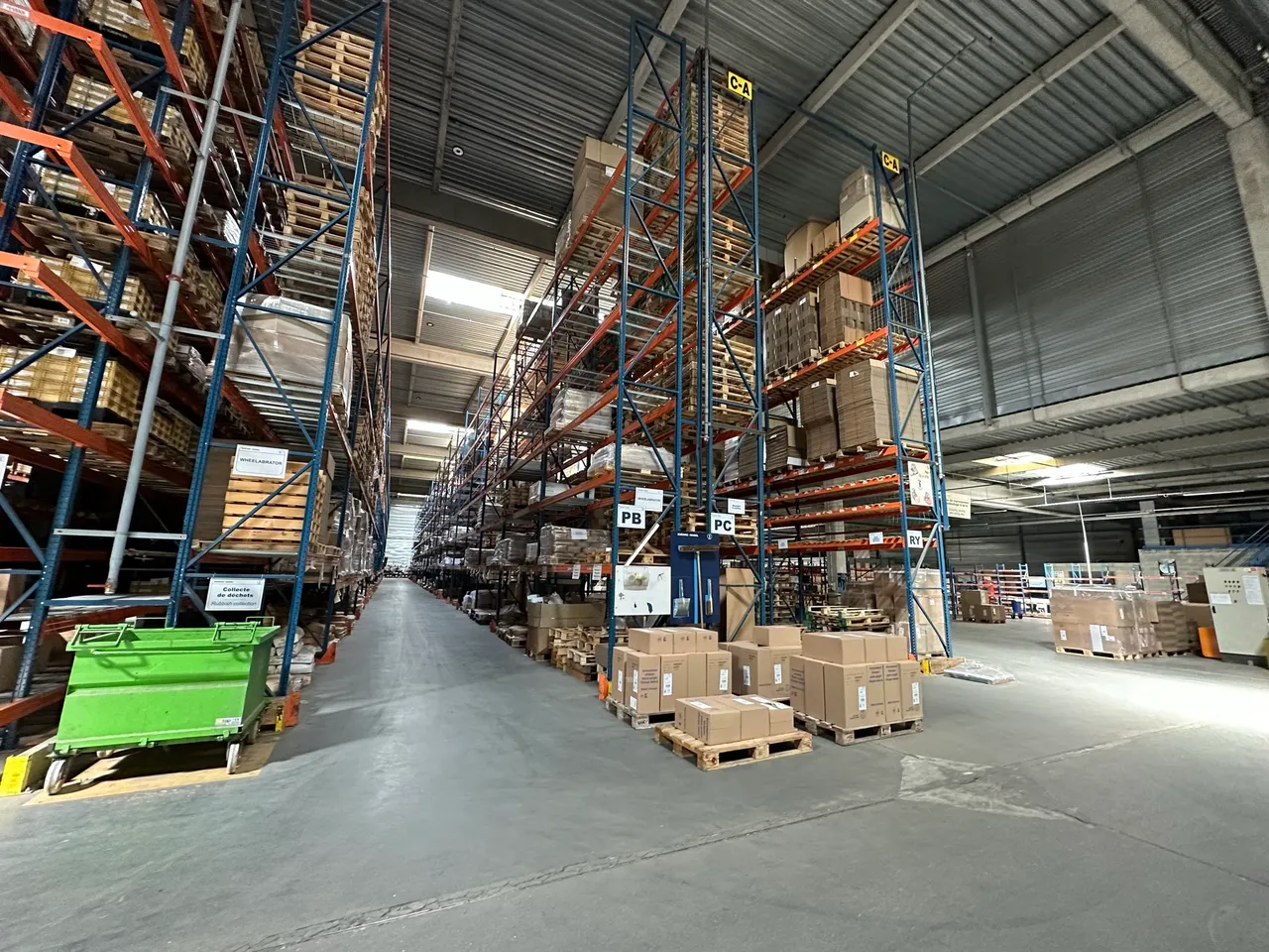 logistics - Logistics Warehouse For Rent - For Sale - gallery - 6