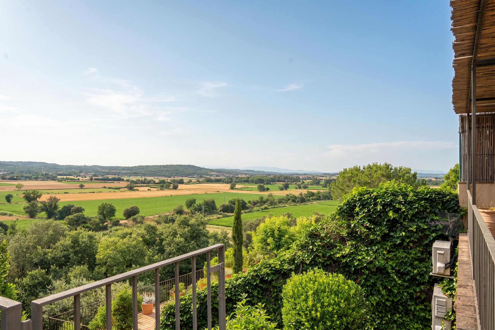 living - Casa / villa de 260m² con 175m² de jardín en venta en Baix Empordà - gallery - 3