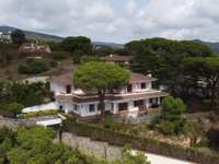 living - 414m² house / villa with 2,210m² garden for sale in Sant Pol de Mar - gallery thumbnail - 2