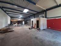 logistics - Activités / Bureaux À Louer - gallery thumbnail - 2