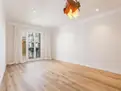 living - Piso de 90m² en venta en Eixample Derecho, Barcelona - gallery thumbnail - 2