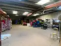 logistics - Activités / Bureaux À Louer - gallery thumbnail - 5