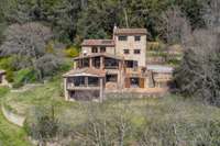 living - Casa rural de 752m² en venta en Pla de l'Estany, Girona - gallery thumbnail - 7