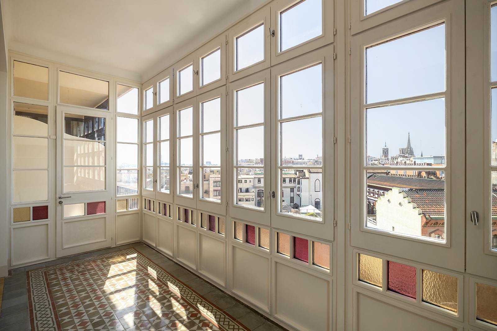 living - Piso de 183m² con 8m² terraza en venta en Eixample Derecho - gallery thumbnail - 2