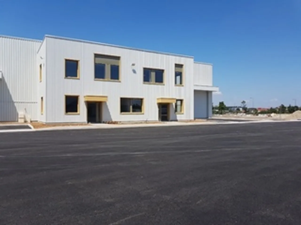 logistics - Activités / Bureaux À Louer - gallery - 3