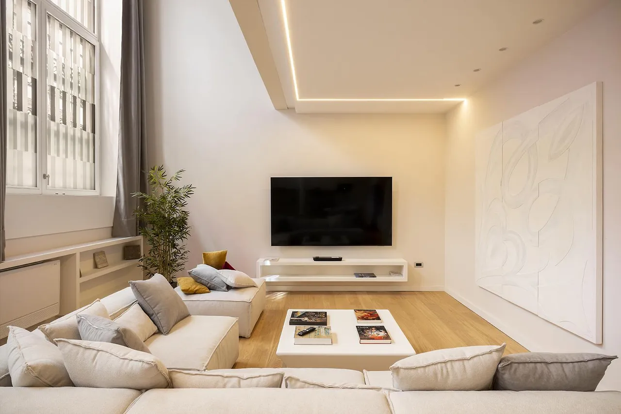 living - 173m² apartment for rent in El Born, Barcelona - gallery - 3