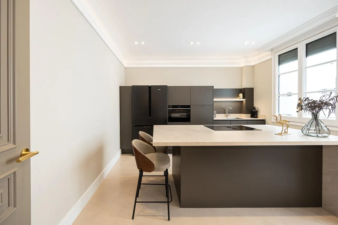 living - Piso de 250m² en venta en Eixample Derecho, Barcelona - gallery - 10