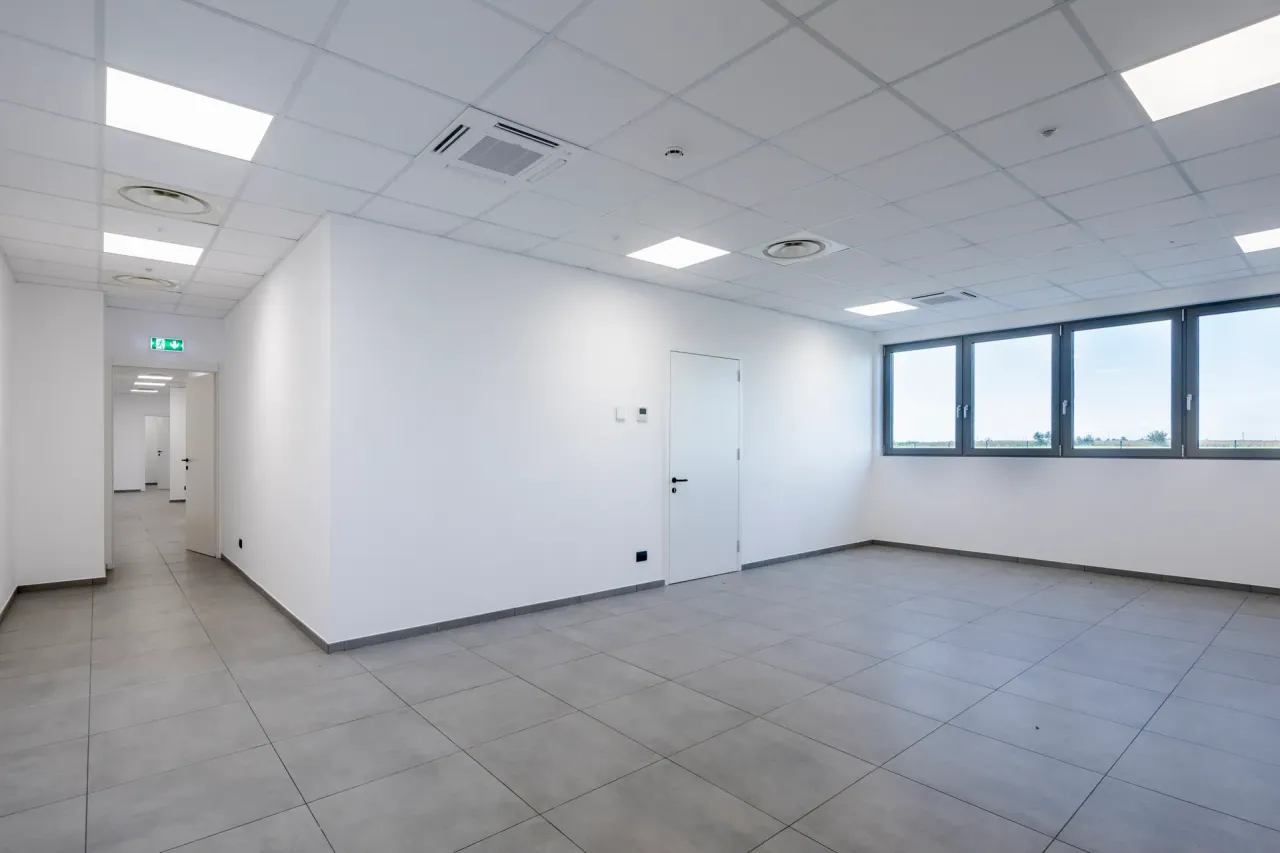 logistics - West Rovigo - Logistics - Dils - gallery - 54