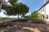 living - 731m² house / villa for sale in Premià de Dalt, Barcelona - gallery thumbnail - 3