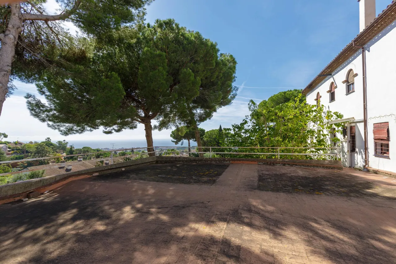 living - Casa / villa de 731m² en venta en Premià de Dalt, Barcelona - gallery - 3