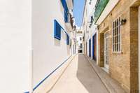 living - Ático de 111m² con 80m² terraza en venta en Sitges Town - gallery thumbnail - 3