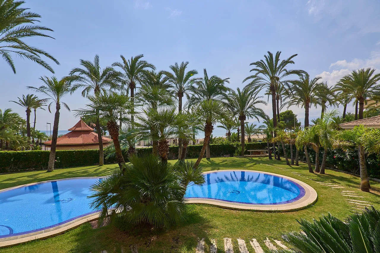 living - Casa / villa de 697m² en venta en Cullera, Valencia - gallery - 4