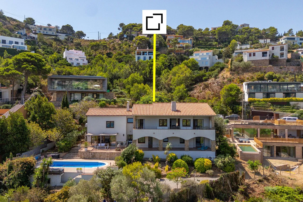 living - Casa / villa de 415m² en venta en Aiguablava, Costa Brava - gallery - 3