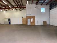 logistics - Light Industrial Premises / Offices For Rent - gallery thumbnail - 4