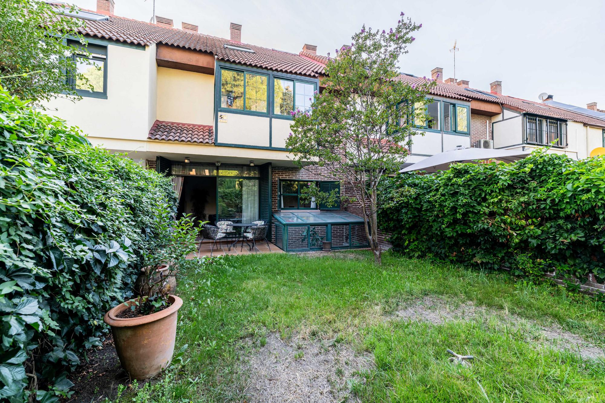 living - 279m² country house with 120m² garden for rent in Las Rozas - gallery thumbnail - 5