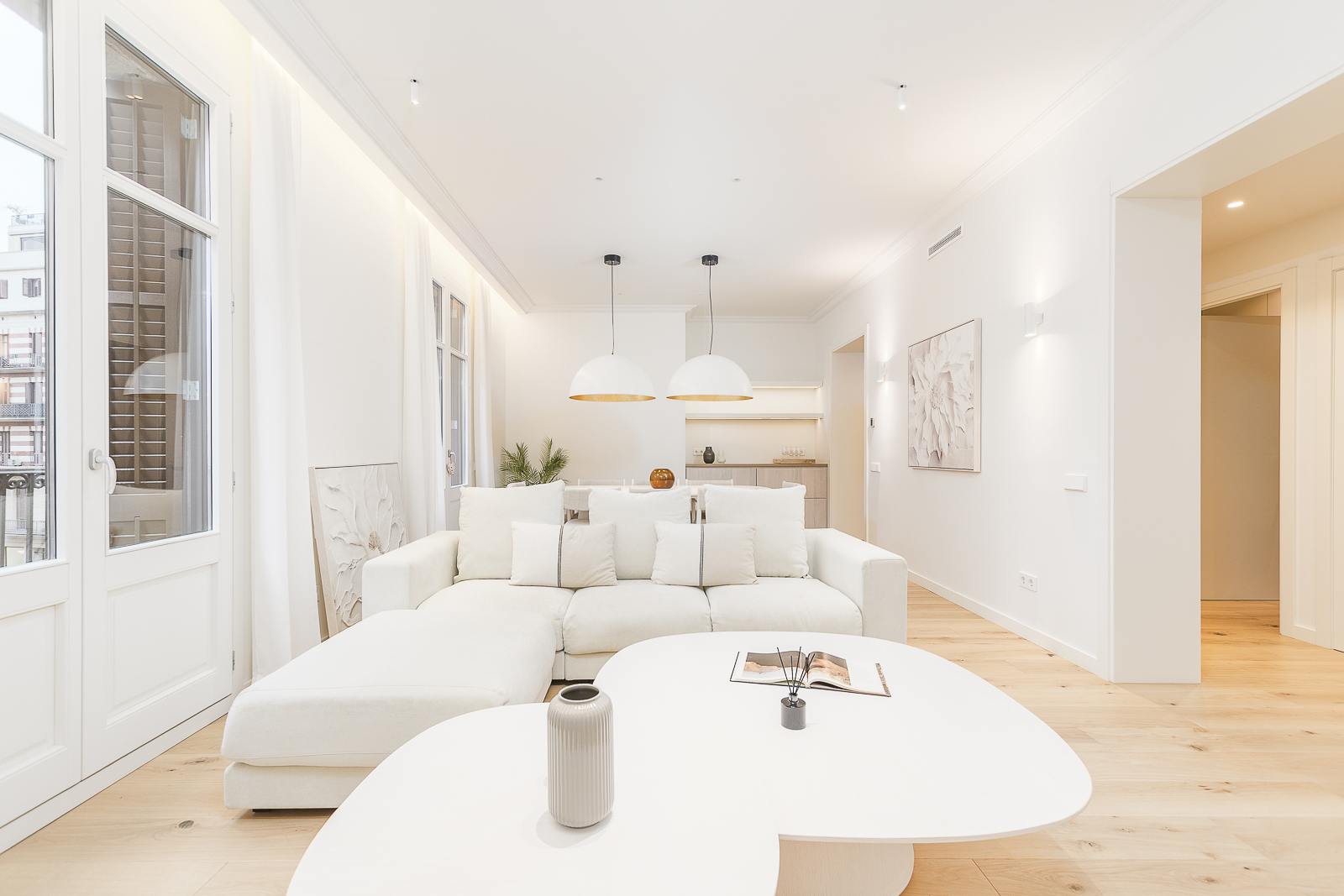 living - 162m² apartment for sale in Gótico, Barcelona - gallery thumbnail - 4