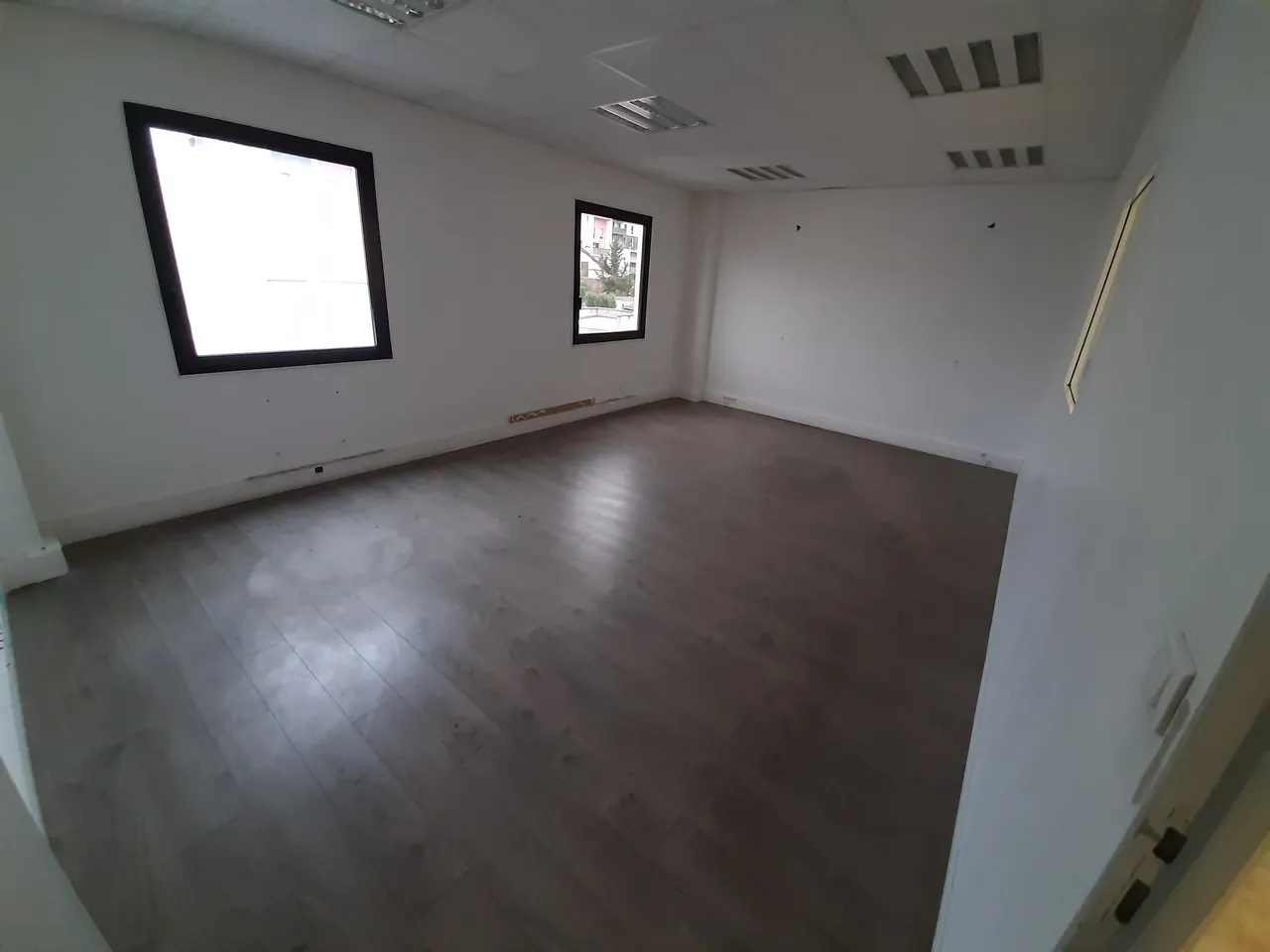 logistics - Activités / Bureaux À Louer - gallery - 10