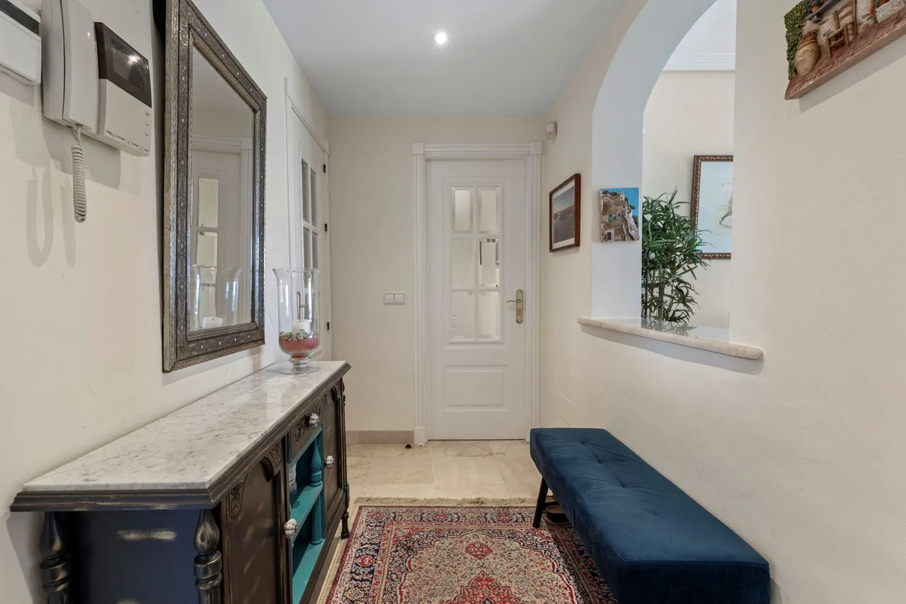 living - 121m² apartment with 32m² terrace for sale in Benahavís - gallery - 9