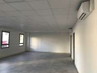 logistics - Activités / Bureaux À Louer - gallery thumbnail - 5