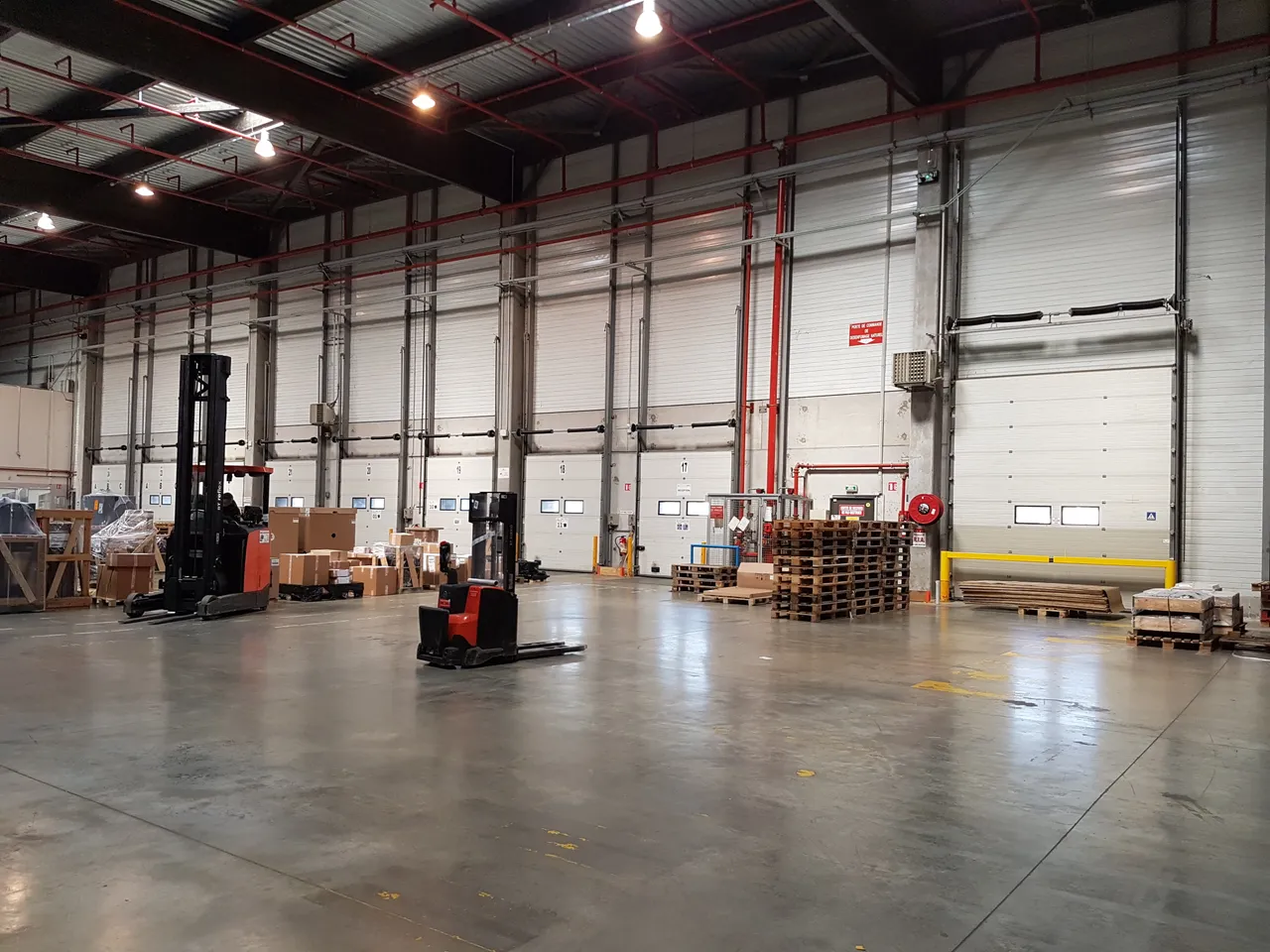 logistics - Entrepôt Logistique À Louer - gallery - 2